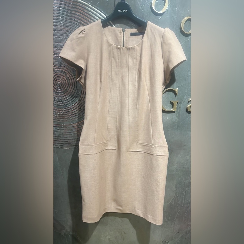 NWOT Tenax Italian designer beige office business dress size approximately Us10